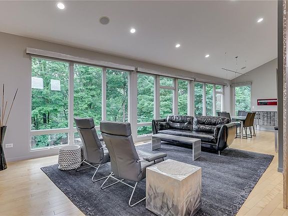 5th image of 1740 Pine Meadow Dr