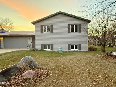 115 N 15th St, Oakes, ND, 58474