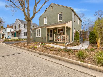 5732 Clover Ln, Greendale, WI, 53129