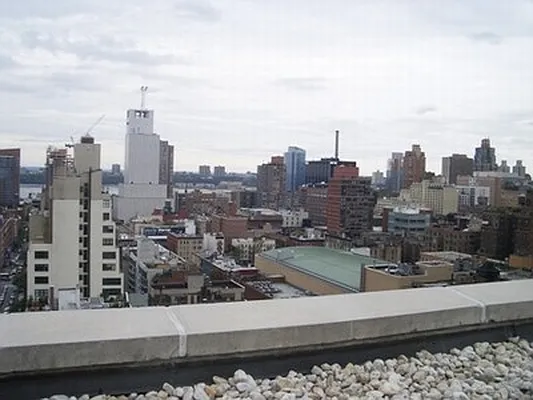 Rented by Mark David | media 24