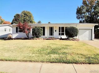 735 Redwing Dr, Florissant, MO