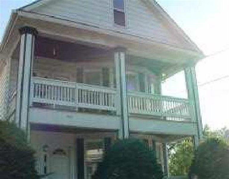 5th image of 810 WASHINGTON Avenue