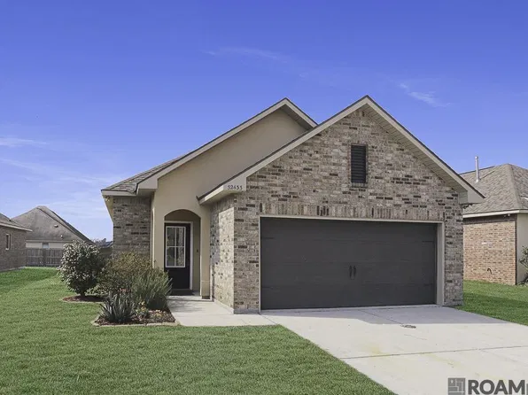 32433 Curtis Cove Ln, Denham Springs, LA 70706