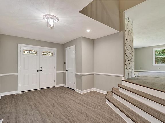 2nd image of 2239 Benefit Rd