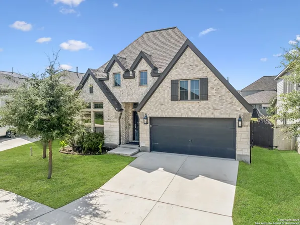 9121 War Wagon Ln, San Antonio, TX 78254