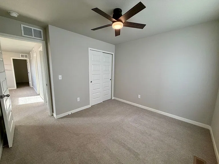 1353 Reynolds St #18E — Photo 14