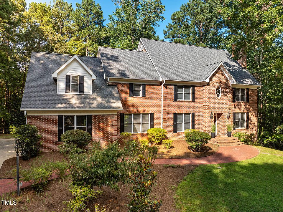 1st image of 120 Red Bud Ln