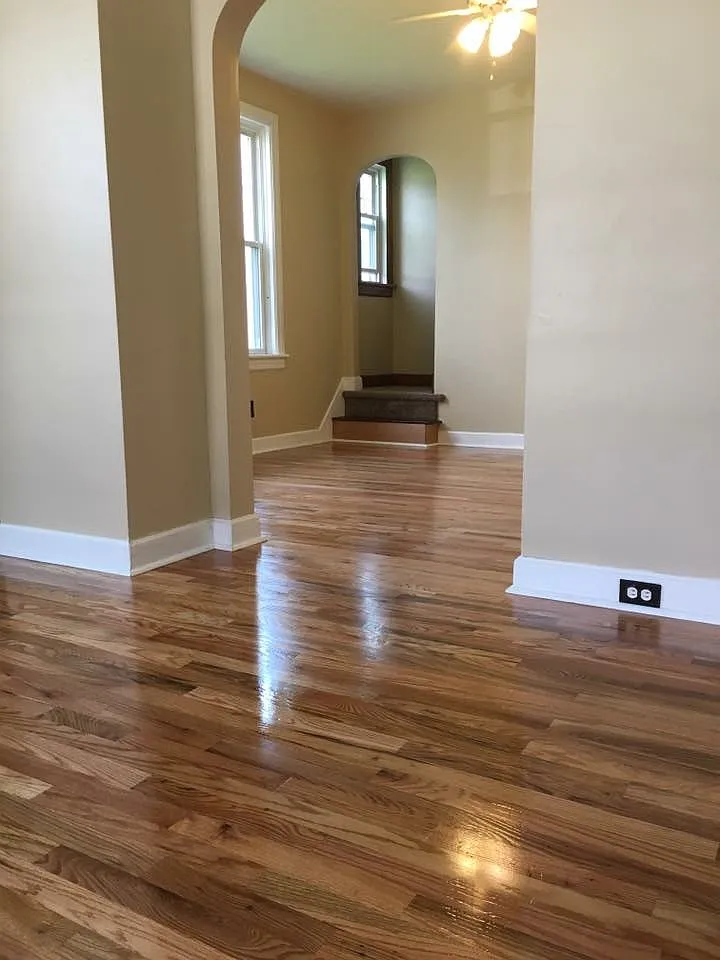 3 bed, 1200 sqft, $900 — Photo 4
