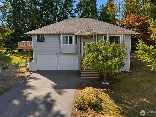 1908 Oak Road, Lynnwood, WA 98087