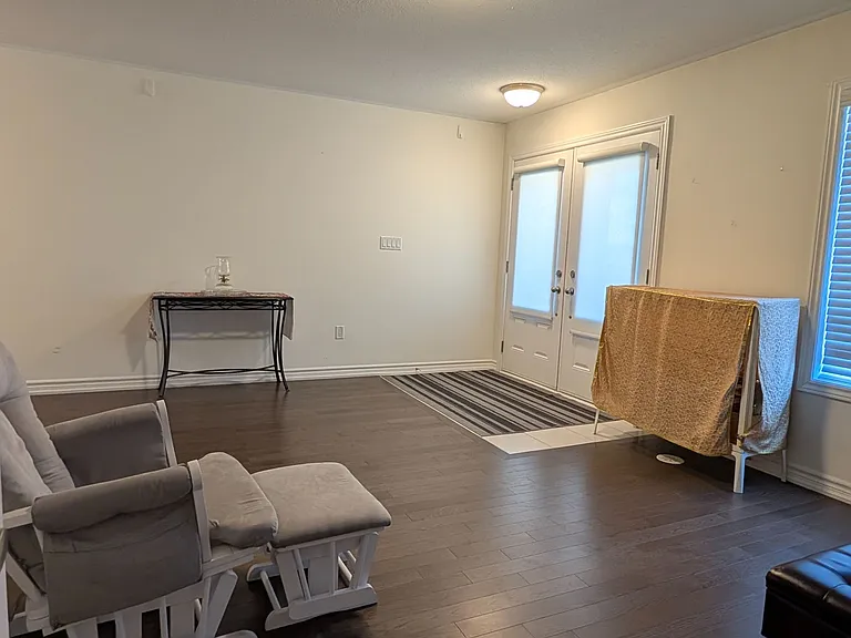 6 Westbury Way — Photo 8