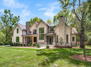 899 Van Leer Dr, Nashville, TN 37220