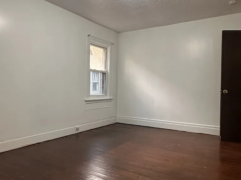 71 E Morris Ave #2 — Photo 5