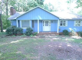 130 W Renee Dr, Advance, NC 27006