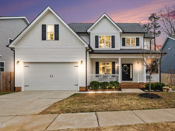 808 Trinity Park Dr, Wake Forest, NC 27587