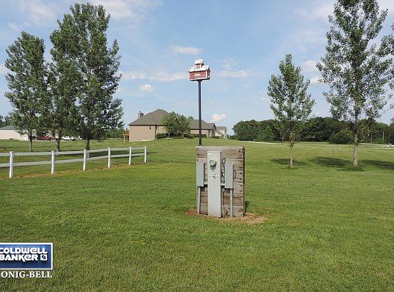 4th image of 23024 Stevens Ln