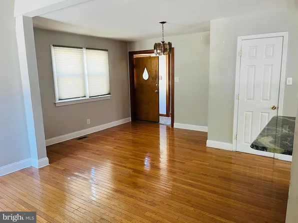 114 S Bishop Ave, Springfield, PA 19064