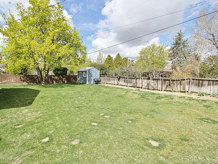 3820 W Pasadena Dr — Photo 23