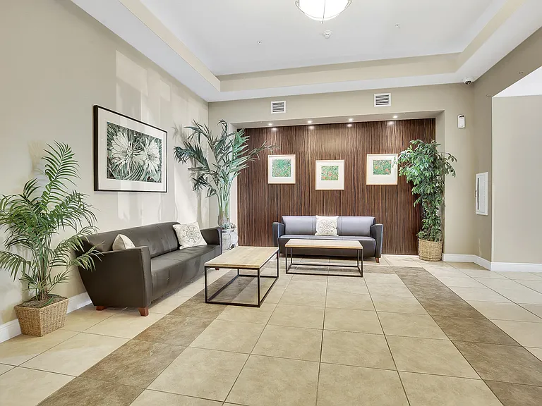 610 Clematis St #418 — Photo 35