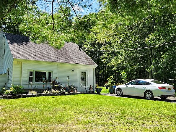 139 Acorn Hill Rd