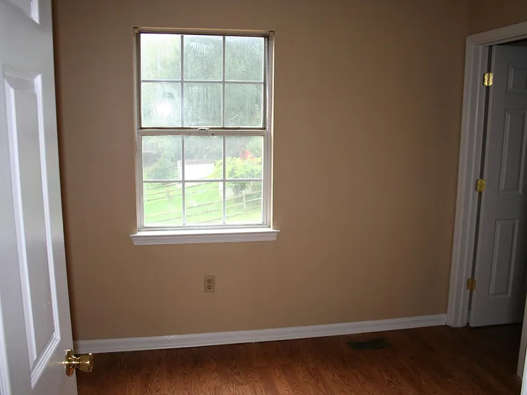 208 Prospect Ave — Photo 38