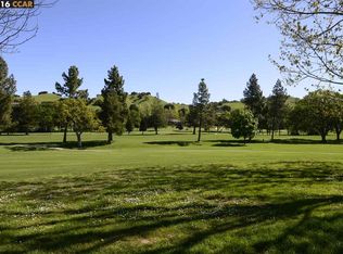 2308 Tice Creek Dr APT 6, Walnut Creek, CA