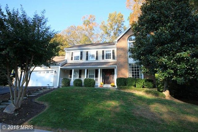 1st image of 7926 Oak Hollow Ln