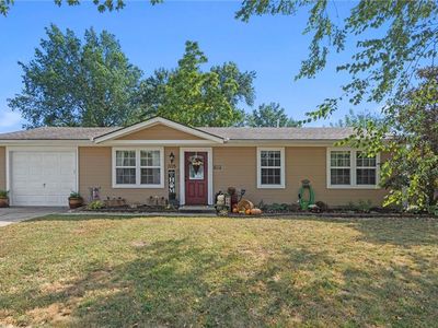 1115 NE Columbus St, Lees Summit, MO, 64086