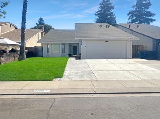 3704 Pelucca Ln, Modesto, CA 95355