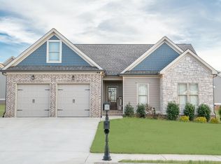 221 Stone Throw Ln, Chickamauga, GA 30707
