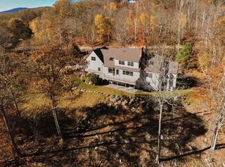 3 Oceanview Ln, Rockport, ME 04856