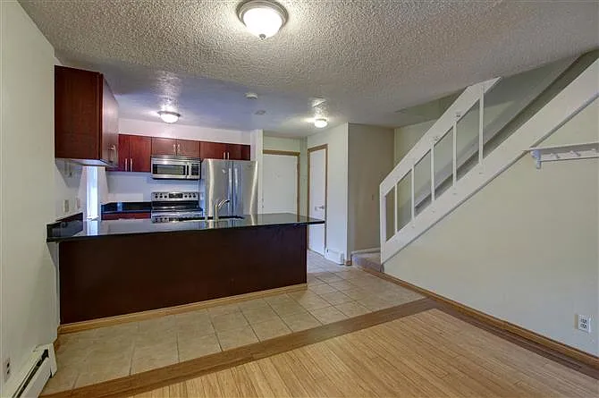 1065 University Ave #219 — Photo 24