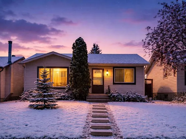 127 E Falshire Way NE, Calgary, AB T3J 2C7