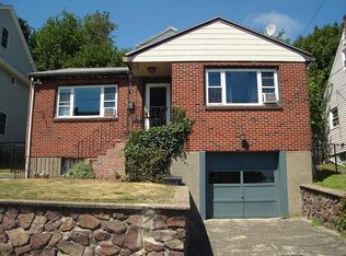 53 Fenno St, Revere, MA 02151