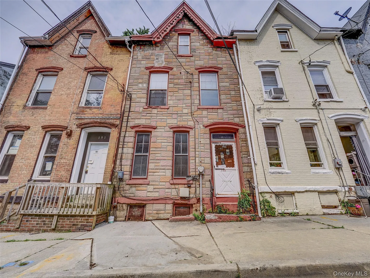 193 Chambers Street photo 1