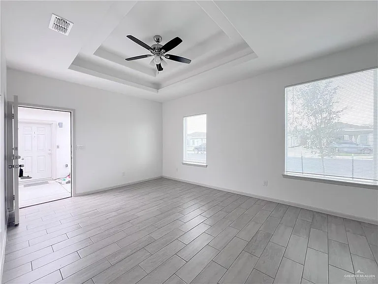 1217 Sucre Dr #4 — Photo 11