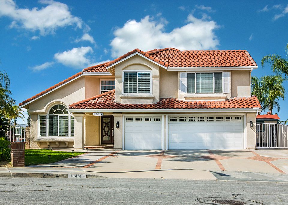 1st image of 13418 Montserrat Ct