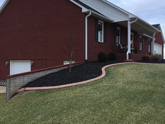 5th image of 74 McDonald Dr