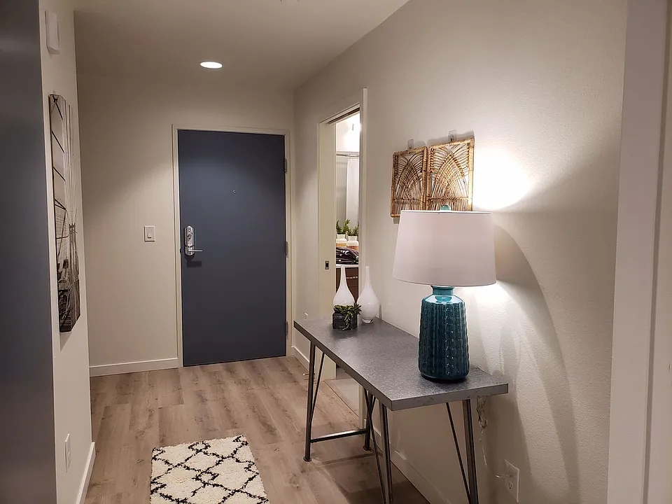 Ellie Jean Apartments