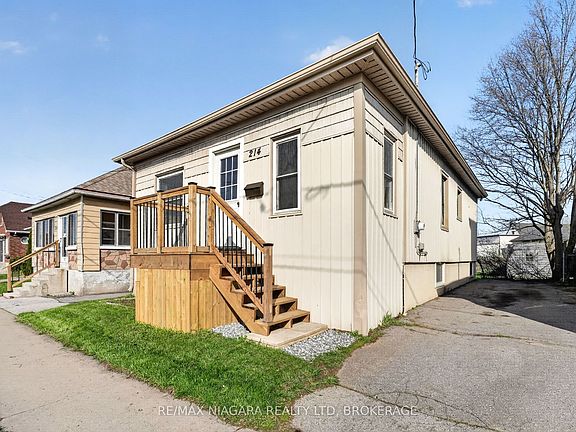 2nd image of 214 Niagara St