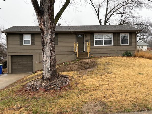3104 NE 65th Ter