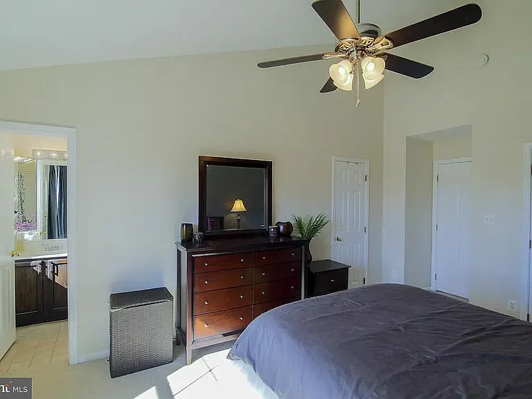 3512 Moon Way — Photo 12