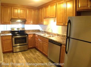 563 Ayrshire Way APT F, Newport News, VA 23602