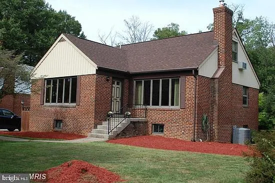 6700 Kirkley Ave — Photo 1