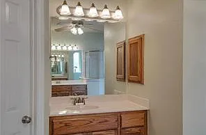 500 Leatherman Dr — Photo 23