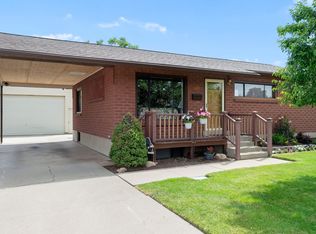 1041 E Platinum Way, Sandy, UT 84094