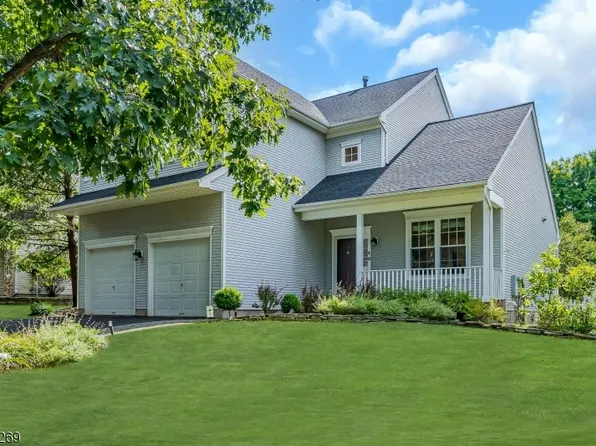 14 King Dr, Bridgewater Twp., NJ 08807