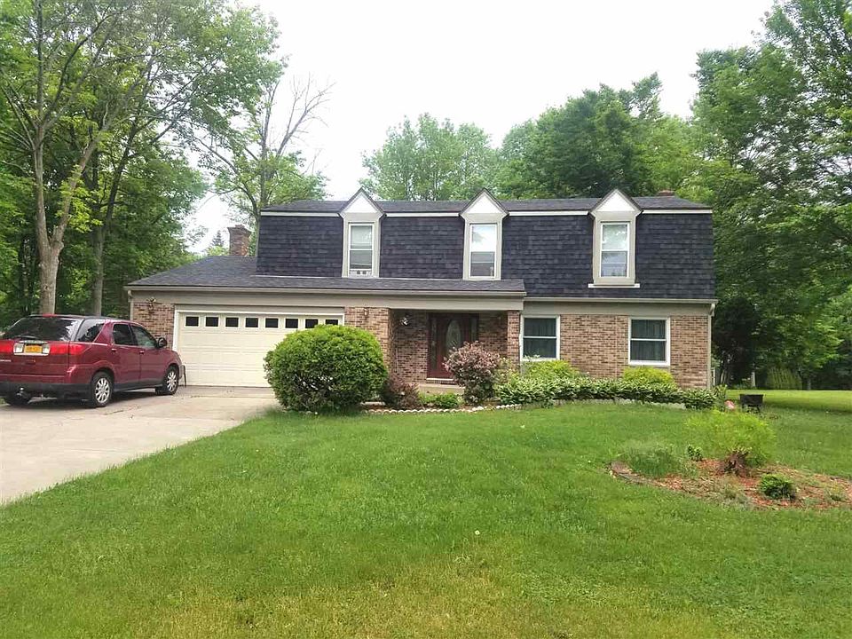 1st image of 54 Westwood Dr