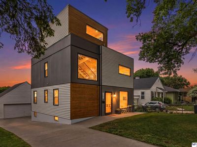 1922 S 61st St, Omaha, NE, 68106