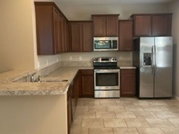 3rd image of 2168 Betsy Ross Ln