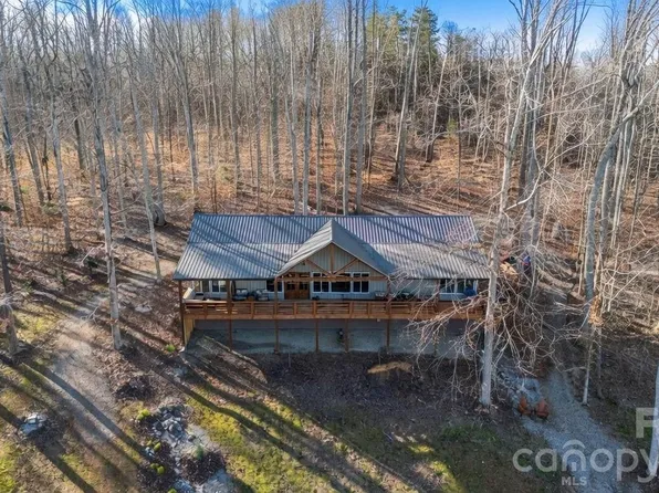 9870 Harvest Ln, Davidson, NC 28036